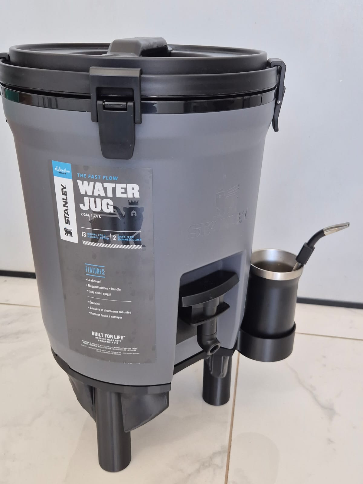 Suporte Porta Base Pé Garrafa Térmica Stanley Water Jug 7,5L com suporte para copo
